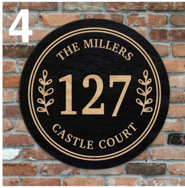 Round house number sign